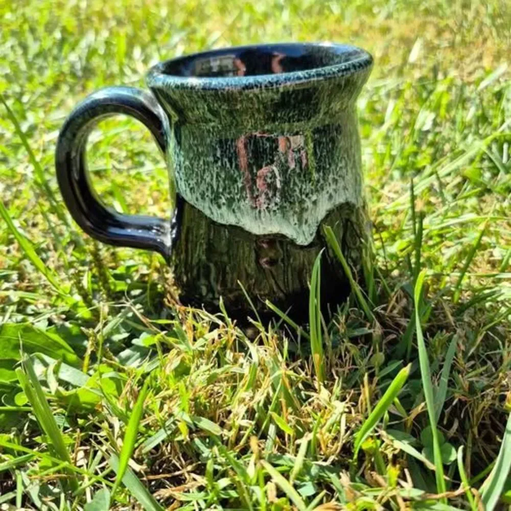 RARE! DENEEN POTTERY HAND THROWN MUG - GT-SUITE V2017